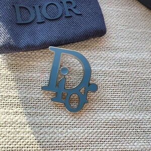 Dior Oblique pin & brooche